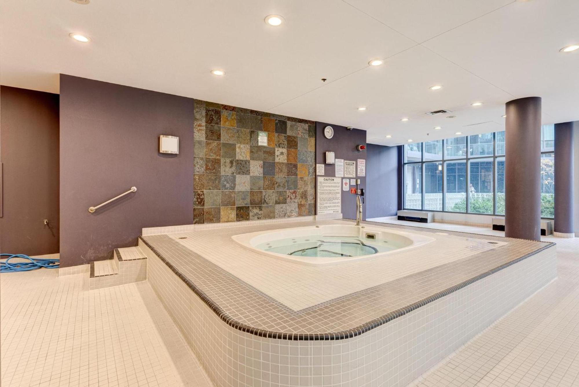 For 2 In Downtown * Toronto